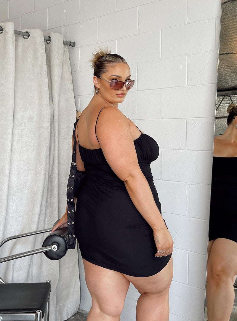 Penney Mini Dress Black Curve