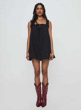 Swing Mini Dress Black Petite